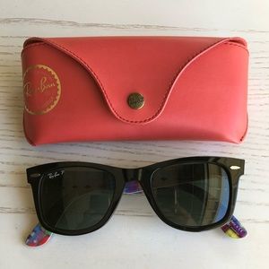 Ray Ban Wayfarer sunglasses